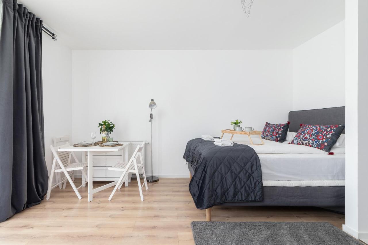 Elegant Pet-Friendly Studio In Krakow By Noclegi Renters Exterior photo