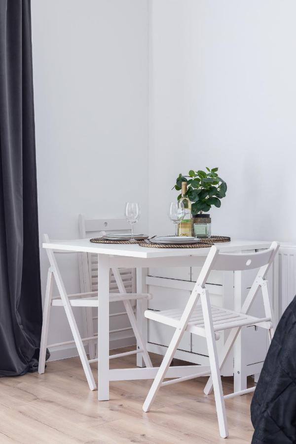 Elegant Pet-Friendly Studio In Krakow By Noclegi Renters Exterior photo
